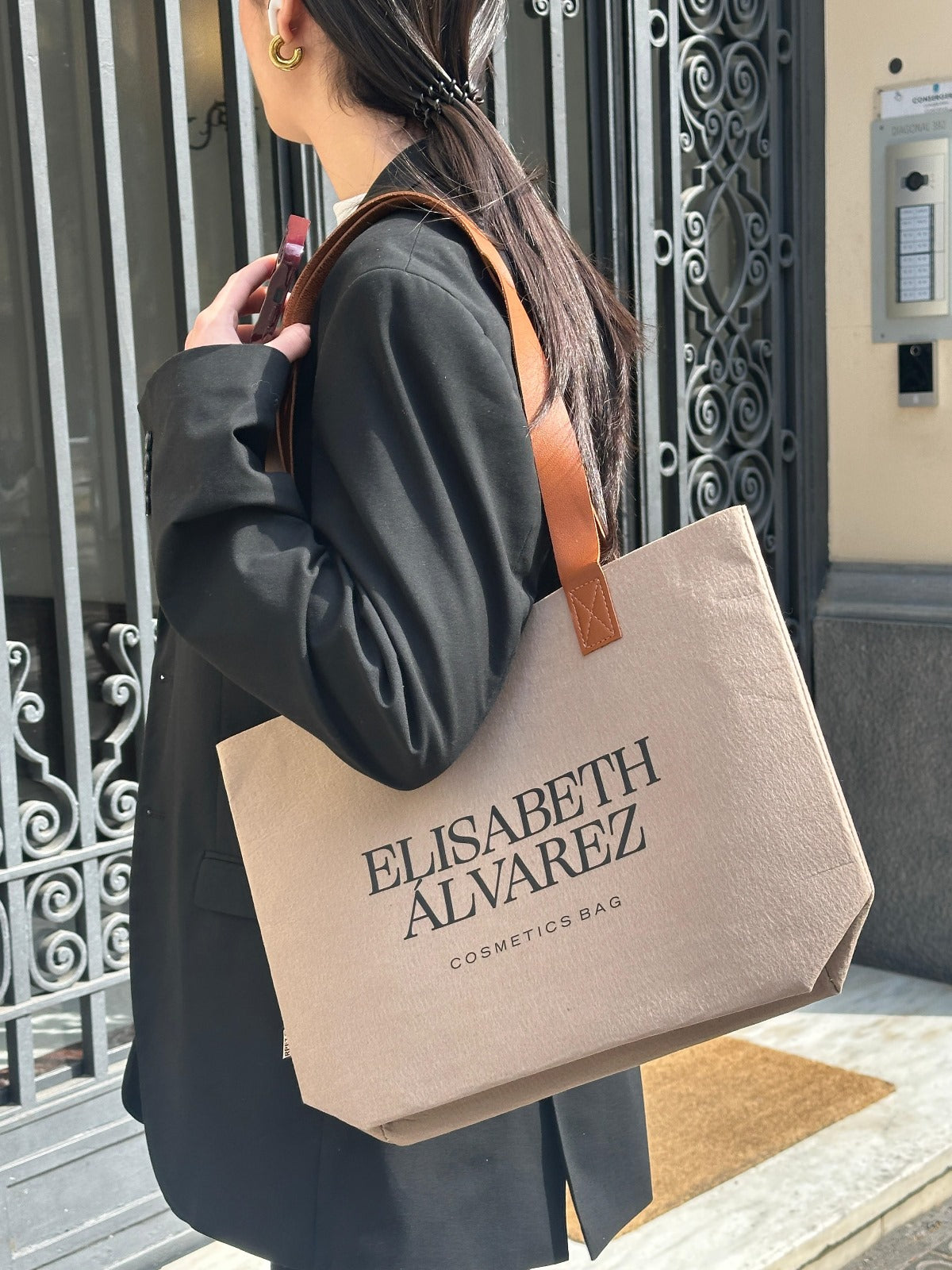 Elisabeth Álvarez Cosmetics Bag